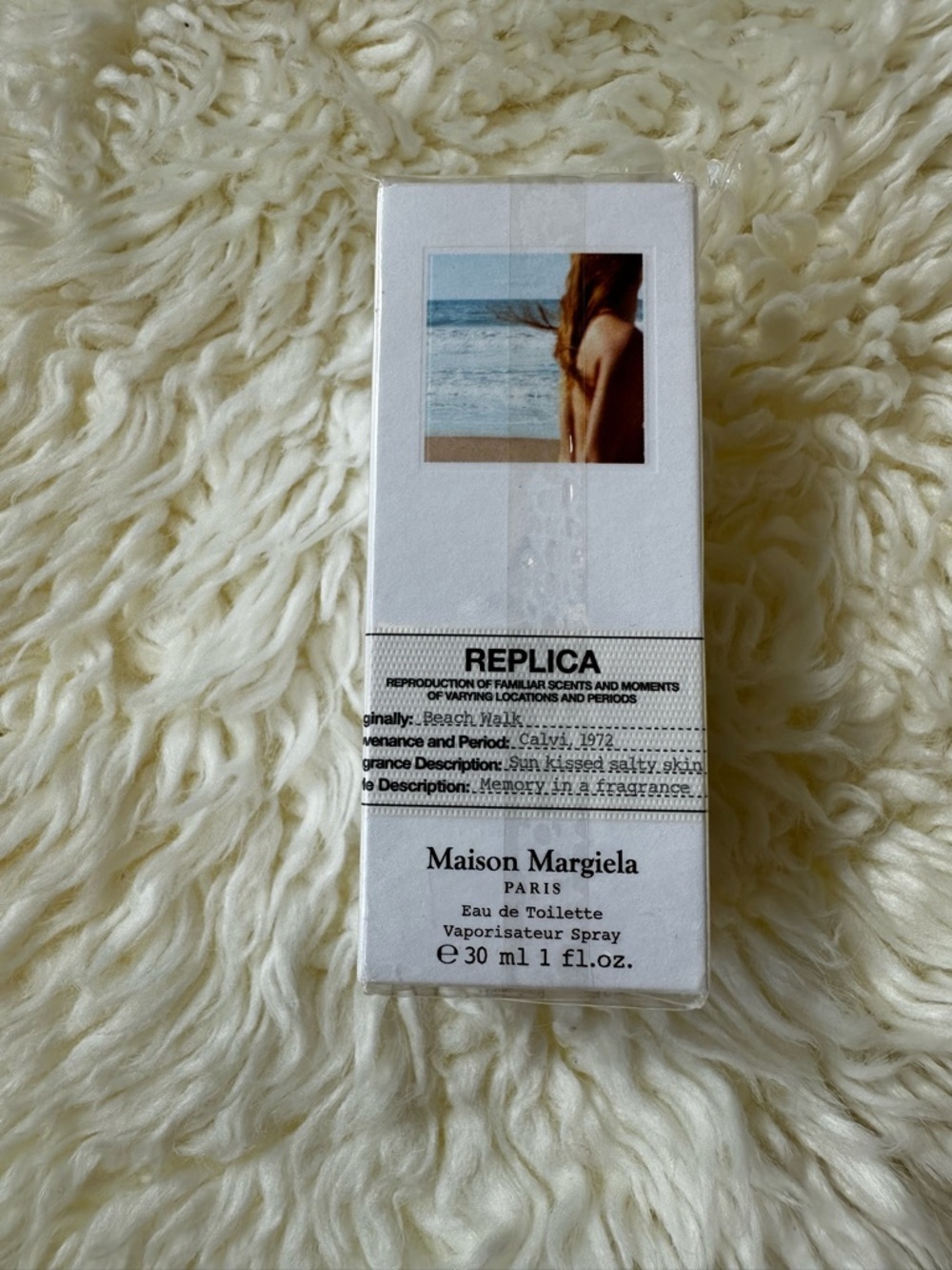 Maison  Margiela Replica Beach Walk Fragrance in White and Beige